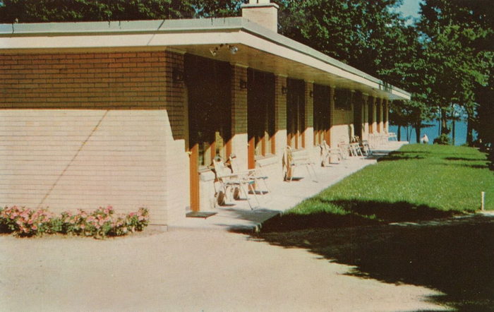 Terrace Beach Motel - Vintage Postcard (newer photo)